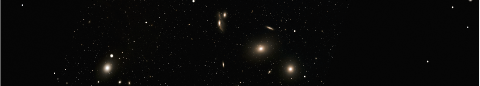 Messier 86 – a menetiránnyal szembemenő galaxis