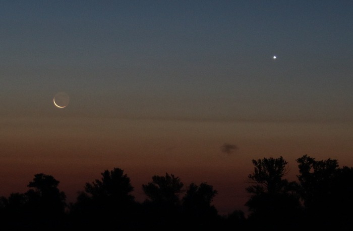 Holdsarló, Vénusz és Jupiter – készüljünk a február leglátványosabb esti égboltjára! 