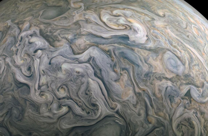 A Jupiter rejtett mélységei: a szimulációk szerint a bolygóban másfélszer annyi oxigén van, mint a Napban