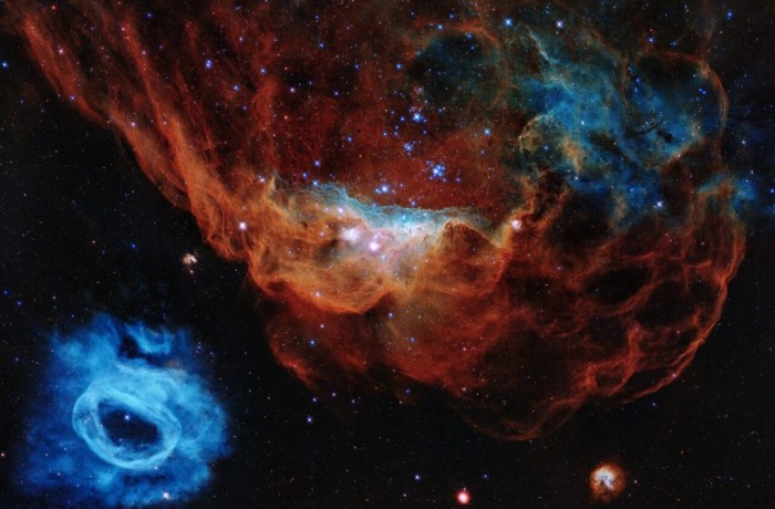 Ragyogó csillagszületéssel ünnepli 30. születésnapját a Hubble Űrtávcső