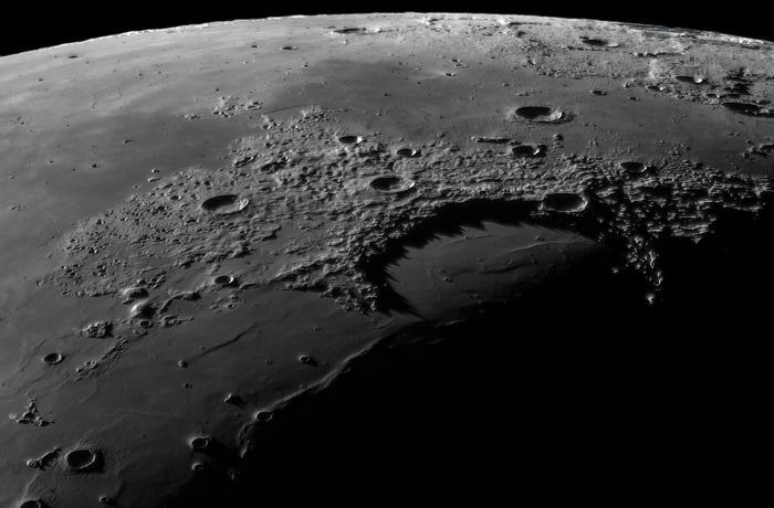 Hold–Antares együttállás Messier-objektumokkal fűszerezve