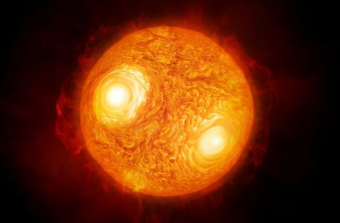 A félhold és az Antares látványos esti együttállása