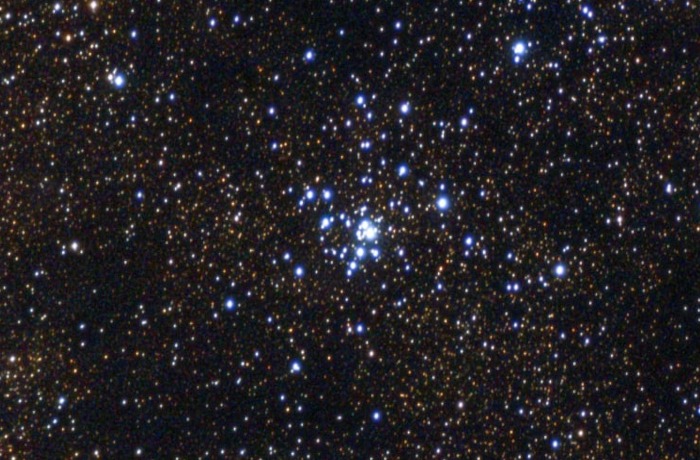 Messier 21 – Nyílthalmaz közvetlenül a Trifid-köd mellett