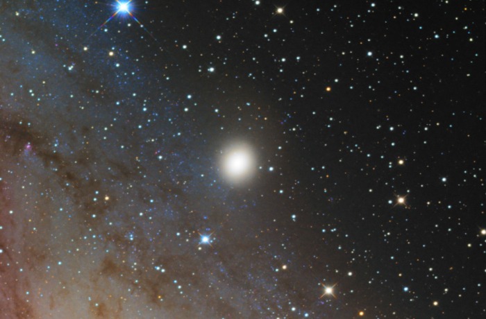 Messier 32 – Az Andromeda-galaxis apró, de nagy múltú kísérője