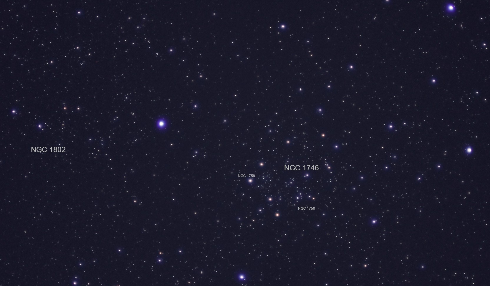 Az NGC 1746, benne az NGC 1750 és 1758, valamint az NGC 1802 nyílthalmazok Cseh Viktor felvételén, ami egy kicsi, 7 cm átmérőjű távcsővel készült. Forrás: www.eszlelesek.mcse.hu