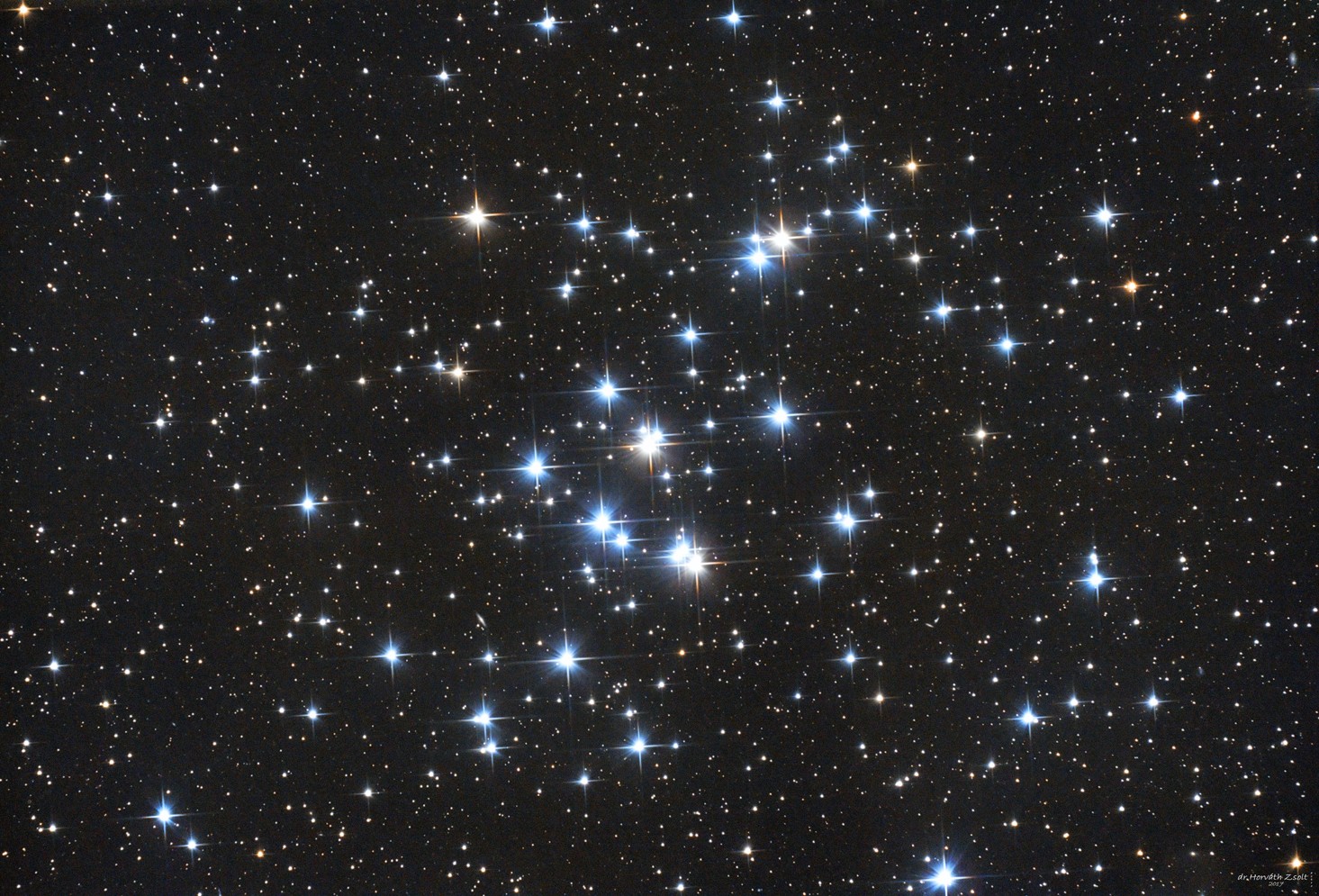 A Messier 44 nyílthalmaz egy nagyobb távcsőben. Fotó: dr. Horváth Zsolt, Forrás: eszlelesek.mcse.hu