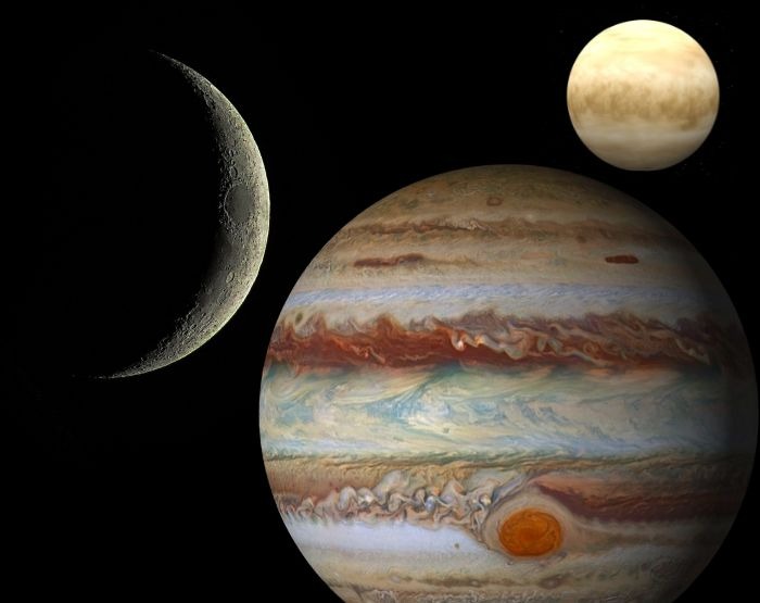 Tavaszi hármas együttállás: Egy vonalban a Jupiter, a Holdsarló és a Vénusz - 03.23.