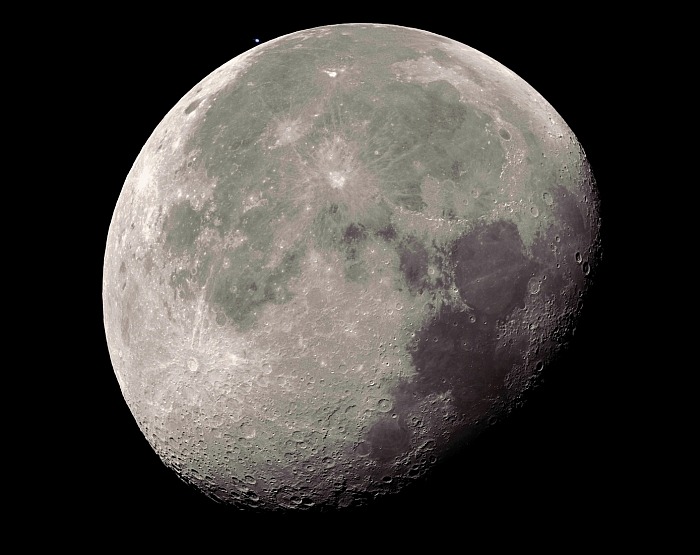 A Hold kráteróriásai és fekete bazalt tengere - 11.07.