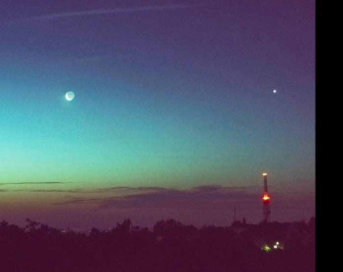 A Jupiter és a Hold együttállása az Ikrek csillagaival - 11.09.